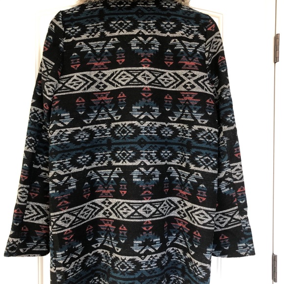 SKIES ARE BLUE coat - size MEDIUM - Picture 2 of 5